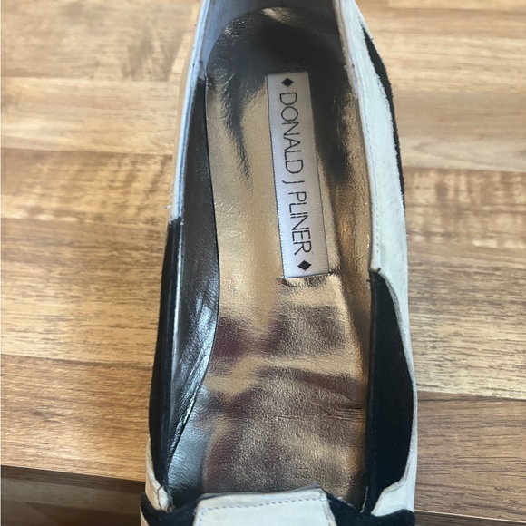 Vintage Donald Pliner Cow Print Loafers 🐄 - Picture 12 of 17